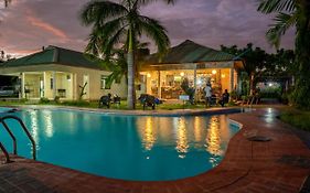 Paradiso Resorts 4*
