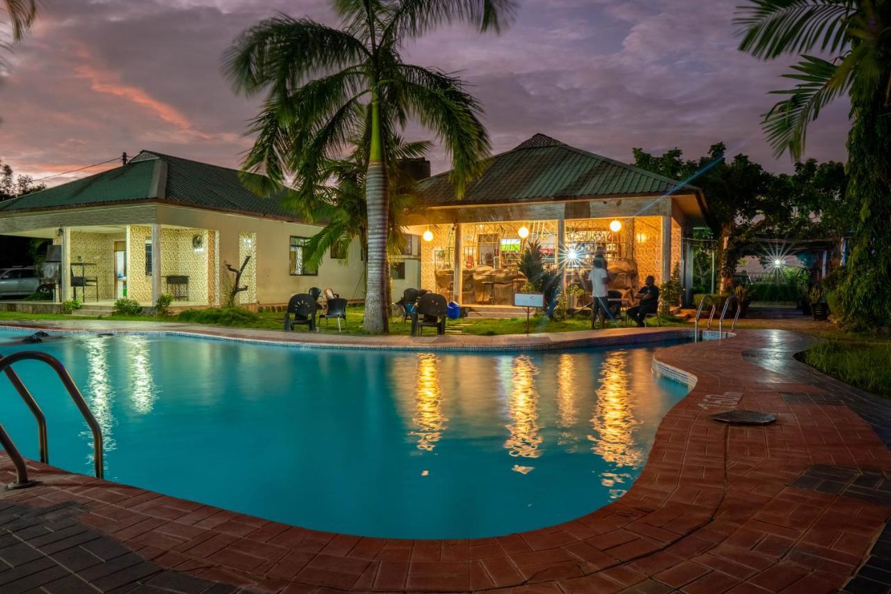 Paradiso Hotels & Resorts Dar es Salaam Exterior photo